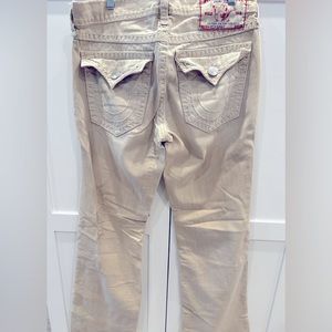 TRUE RELIGION JEANS